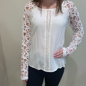 white lace sleeve blouse